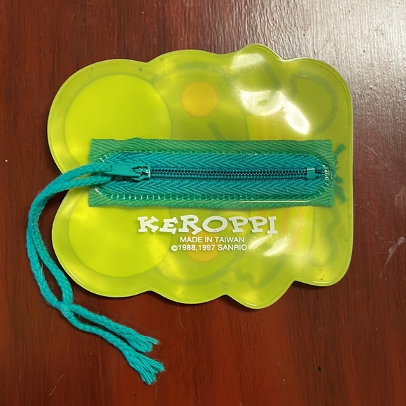 Lot of Keroppi items. Discontinued character. Most still in original wrapping. - Picture 3 of 12